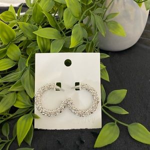 silver earrings 🤍